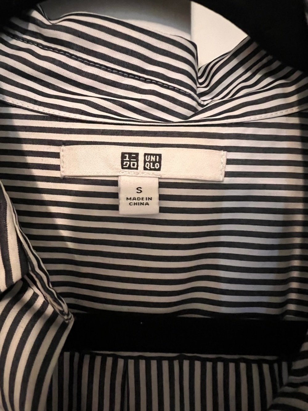 Uniqlo Black & White Striped Casual Button-Down Shirtdress - Picture 4 of 5